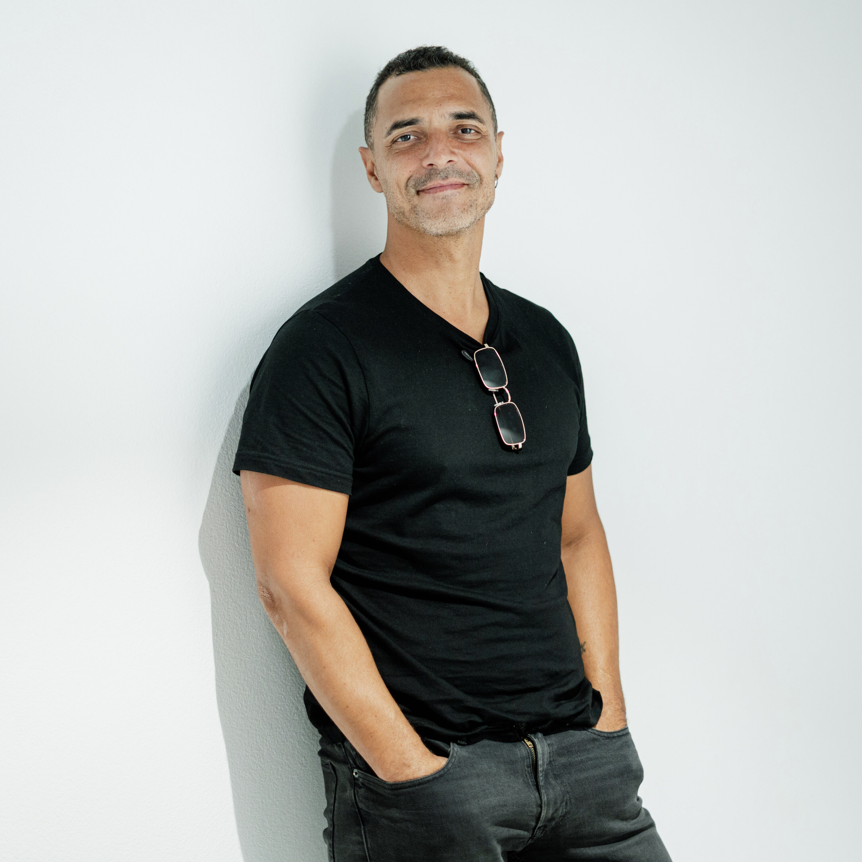 Pedro Hossi: “As nossas cabeças são lugares violentíssimos e horríveis. Nós somos os nossos piores inimigos, somos extremamente duros connosco”