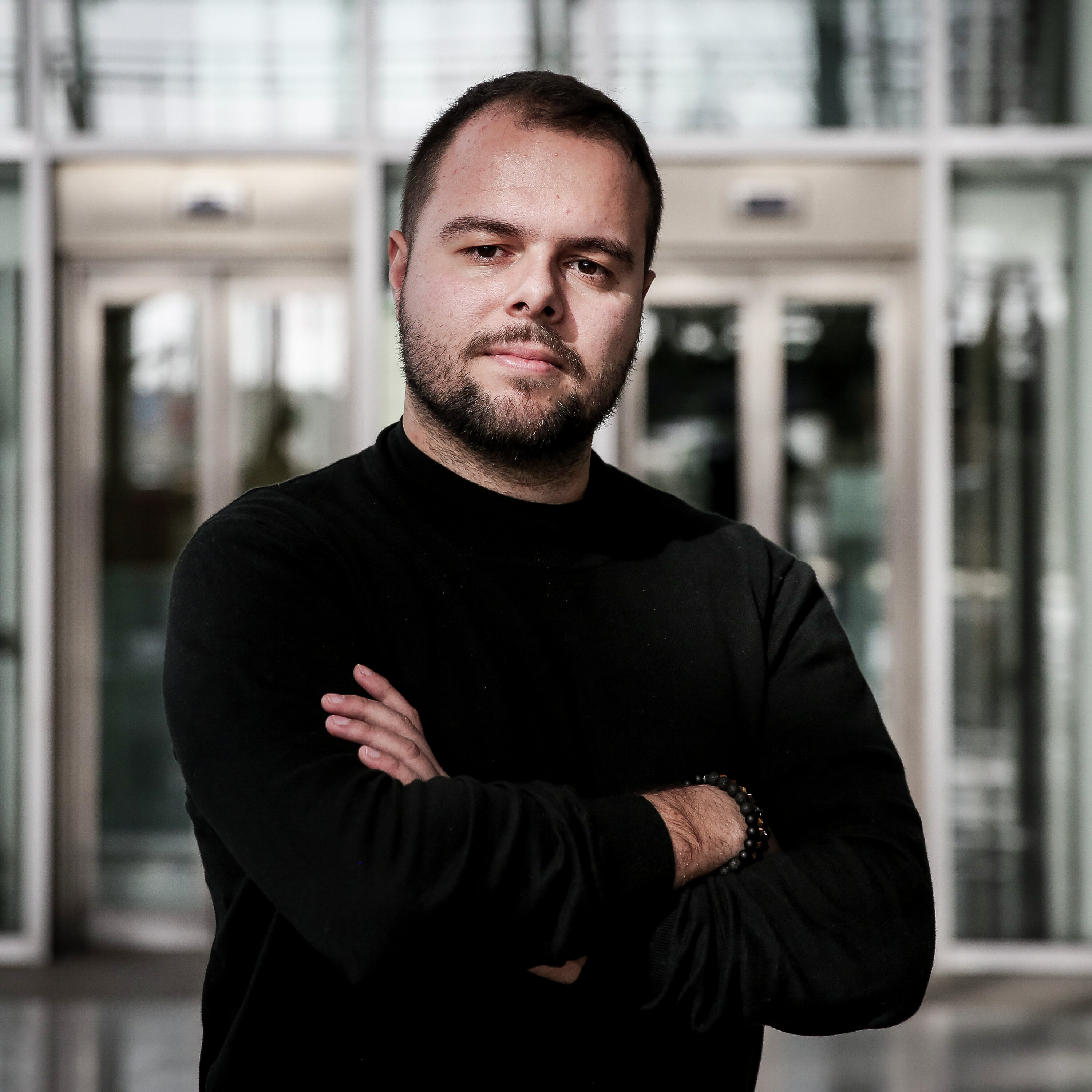 “Há empresas que dizem que estão completamente seguras, mas 100% de segurança é um mito, podemos é reduzir a probabilidade de um ataque”, o hacking ético da Ethiack