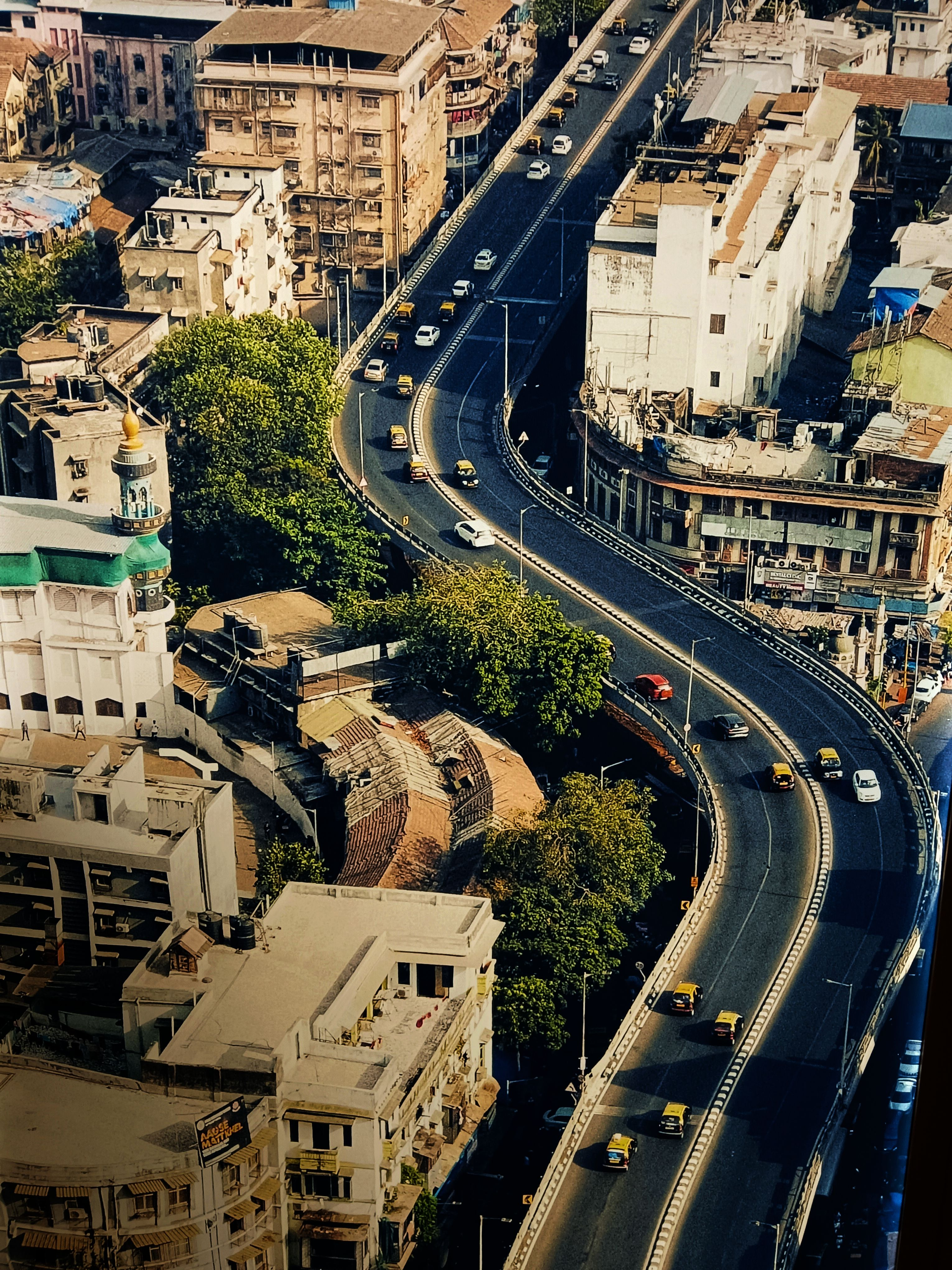 Rj Dhrumil talks about the Hatkeshwar junction made signal free with capsule turns episode artwork