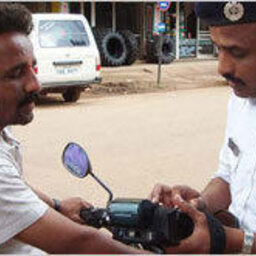 Rj Purab on suspended traffic policeman (5)