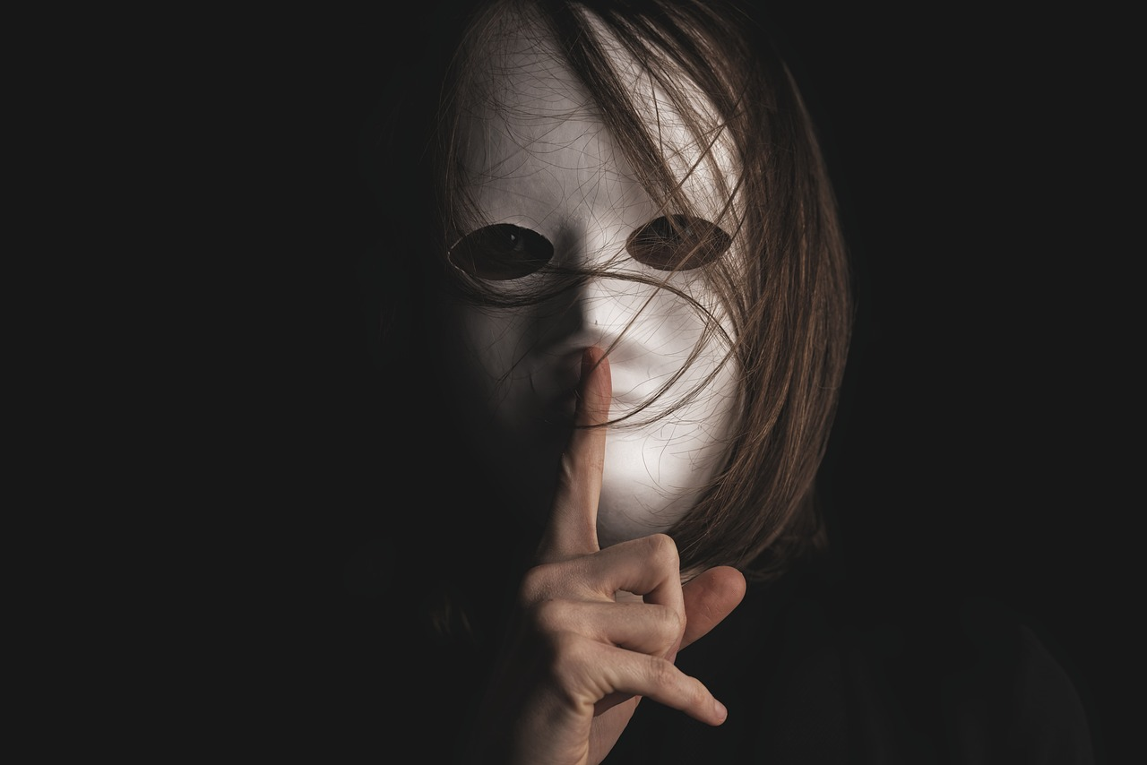 5MM UNPOPPYWOPPY - THE SILENT TREATMENT episode artwork