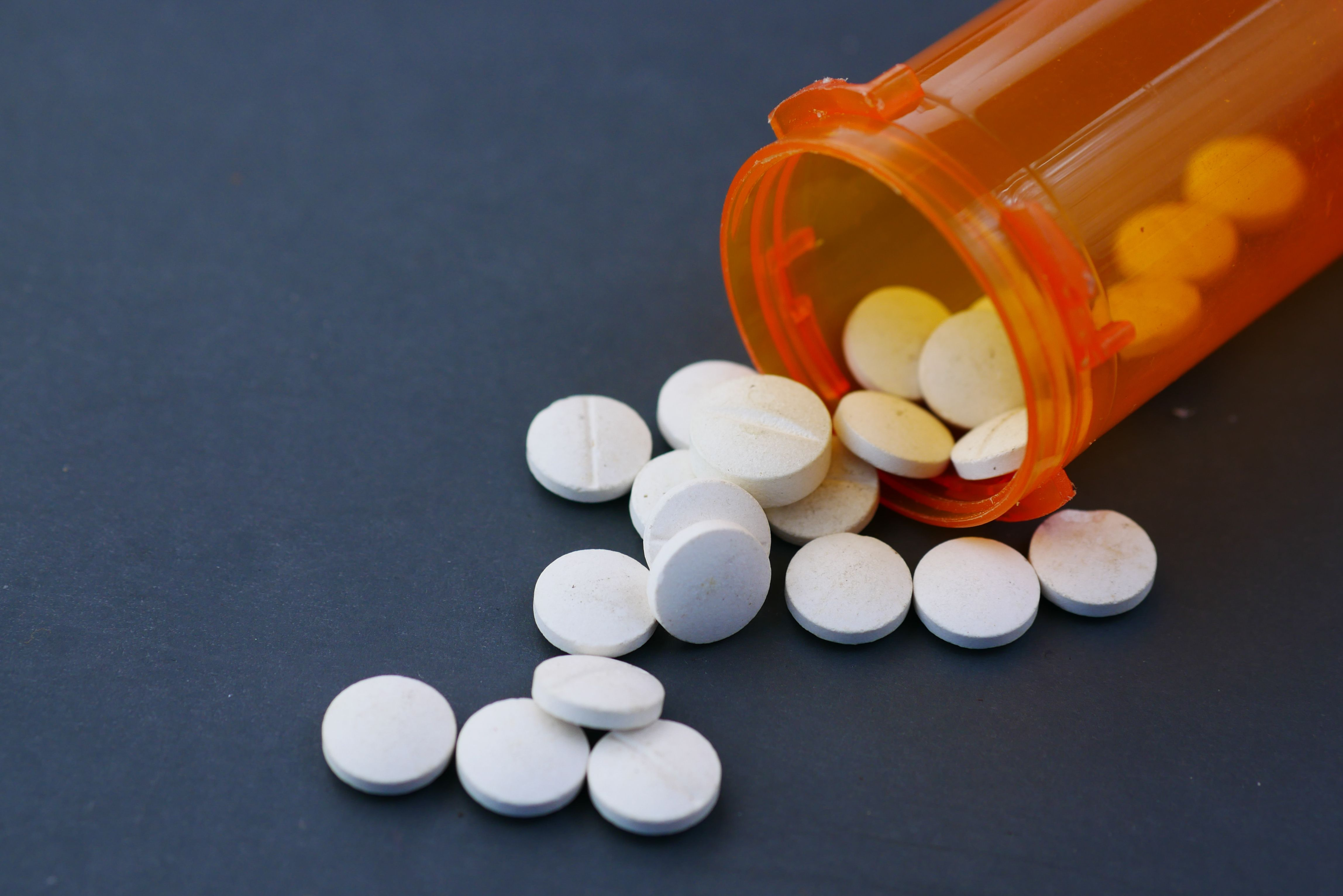 5MM WELLNESS WEDNESDAY - COULD YOU BE DEPENDENT ON PAINKILLERS WITHOUT REALISING IT_ (09 SEPT 26) episode artwork
