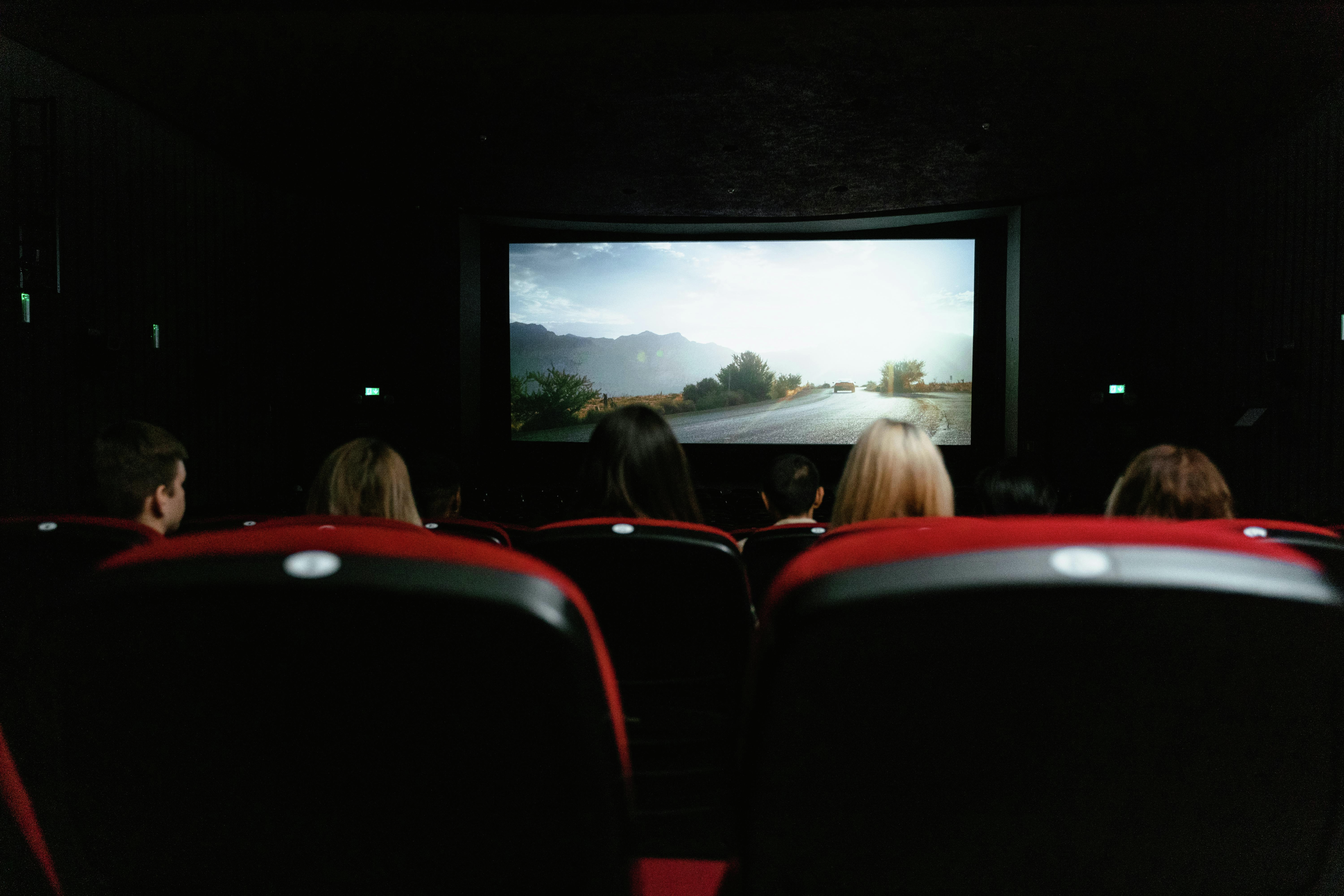 5MM CUTLURE SHIFT - GOING TO THE MOVIES episode artwork