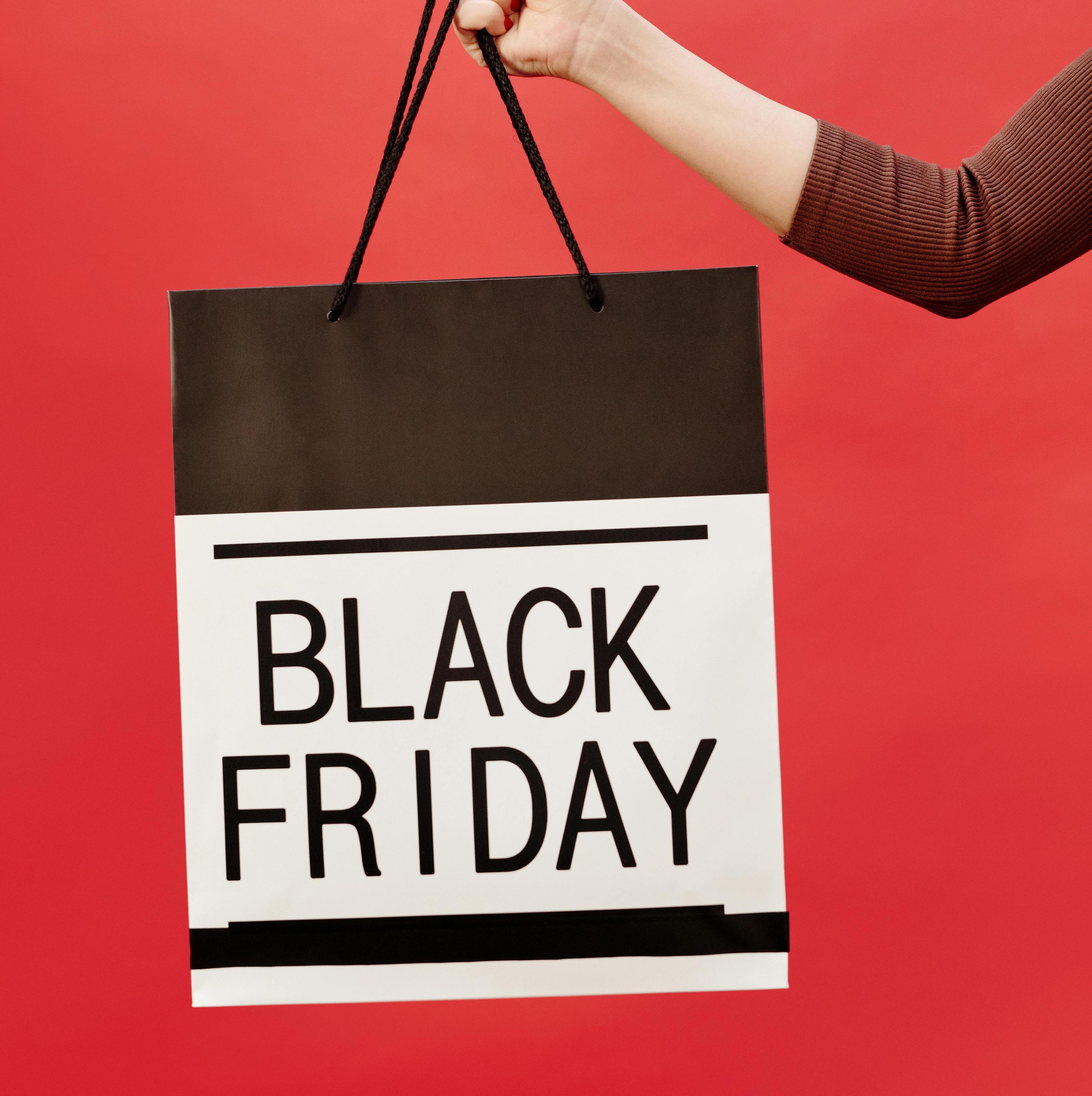 5B BROKE BUT BALLING – BLACK FRIDAY SALES REPORTS (03 DECEMBER 2025) episode artwork