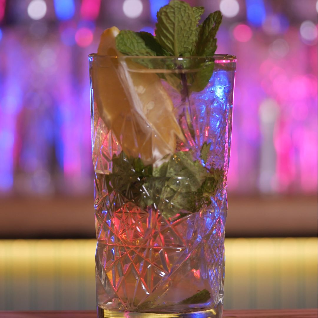 MIXOLOGY MONDAY: MINT JULEP episode artwork
