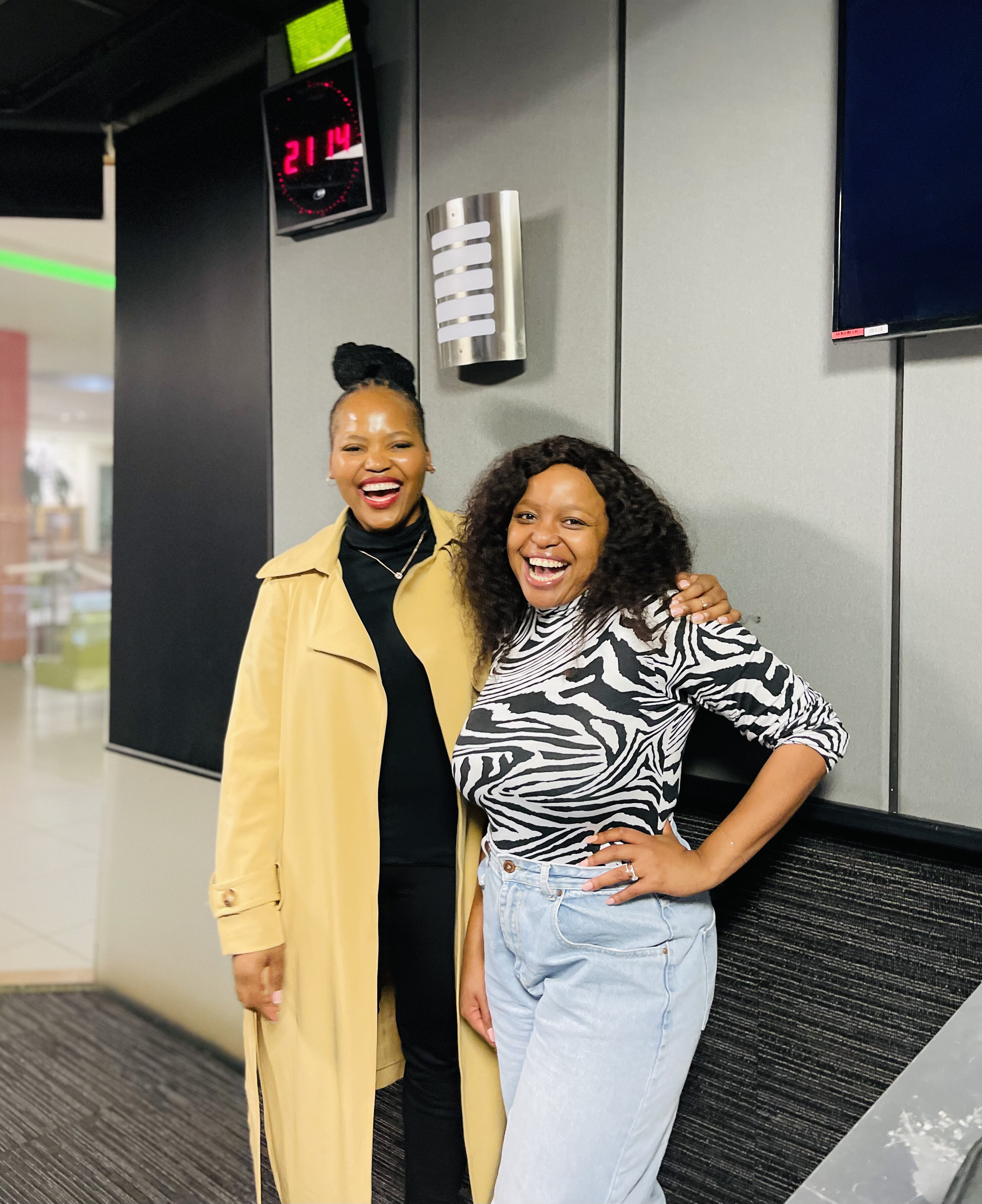 TASTEMAKERS WITH AUTHOR SIHLE-SIPHO NONTSHOKWENI episode artwork