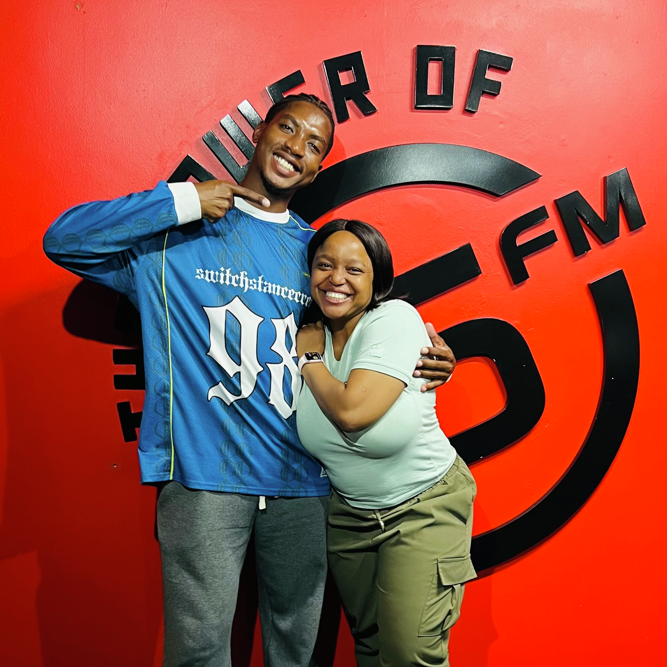 5N CAMPUS RADIO PRESENTER - COMFORT SANELE MOLEFE episode artwork