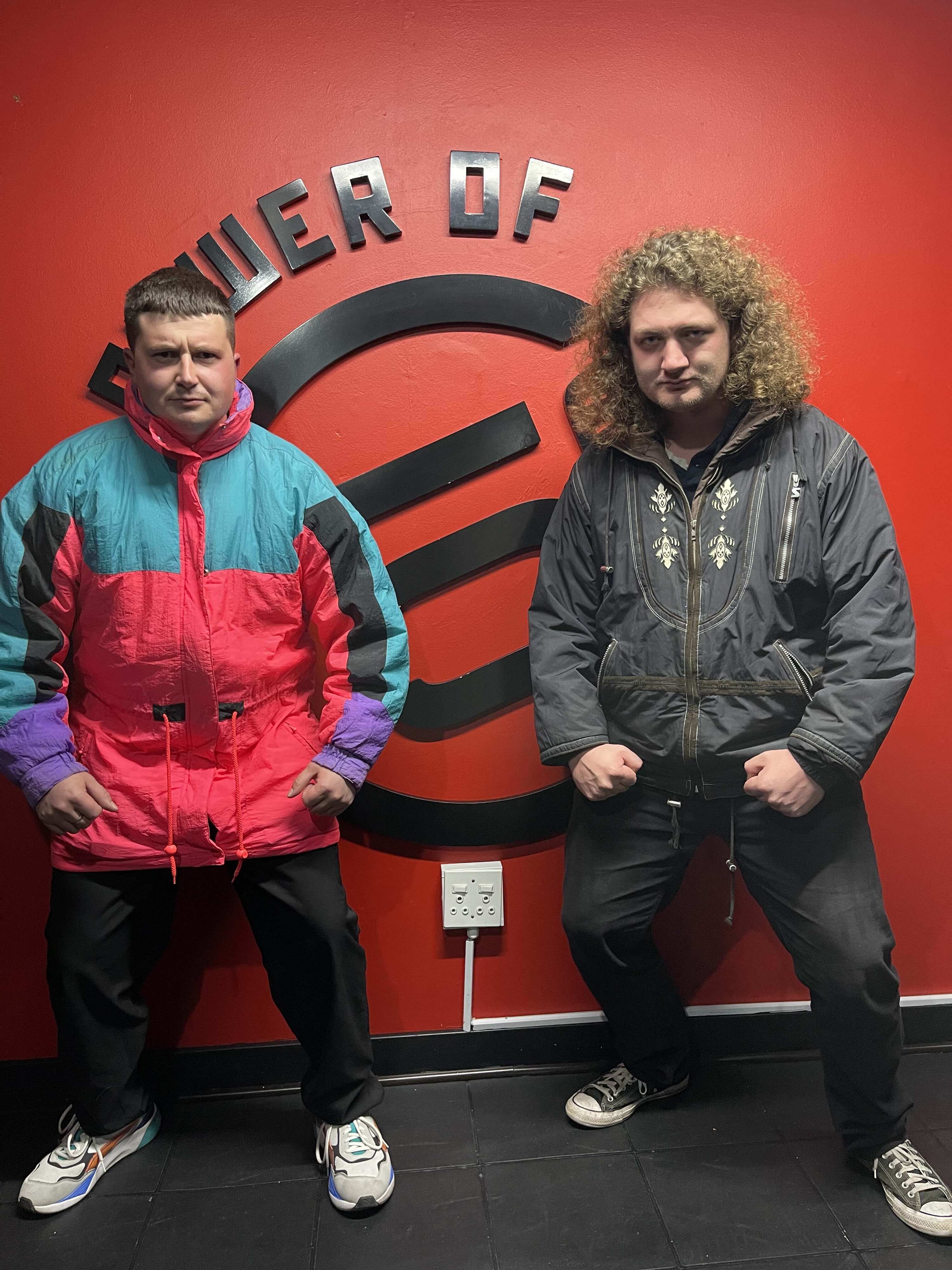 POP DUO ZWICKY & JONO DEBUT ON THE 5 NIGHTS CHART episode artwork
