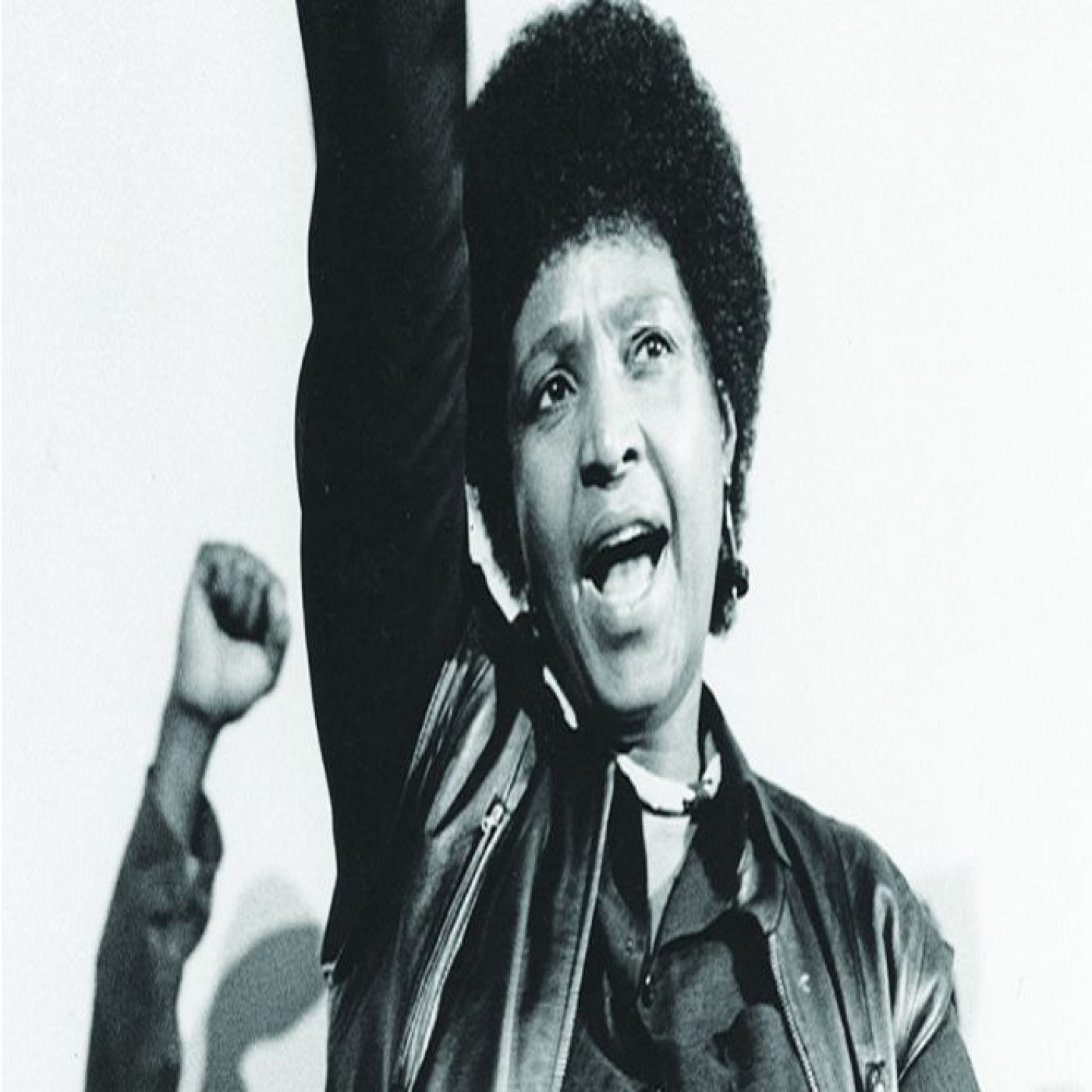 Winnie Madikizela Mandela: Isiqendu Sokuqala
