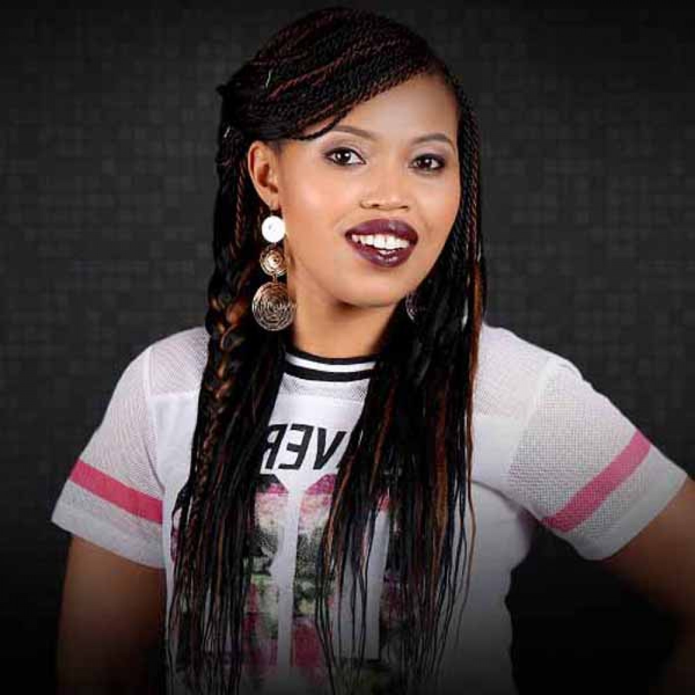 Phonebooth - Carmen suggest you learn Tswana