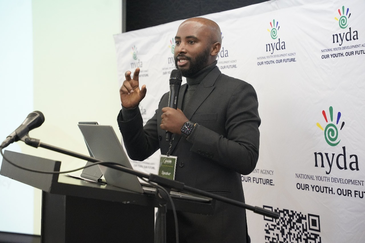 EZANAMUHLA: NYDA BOARD MEMBER THULISA NDLELA ON SOLUTIONS AND PROGRAMMES AIMED FOR THE YOUTH.