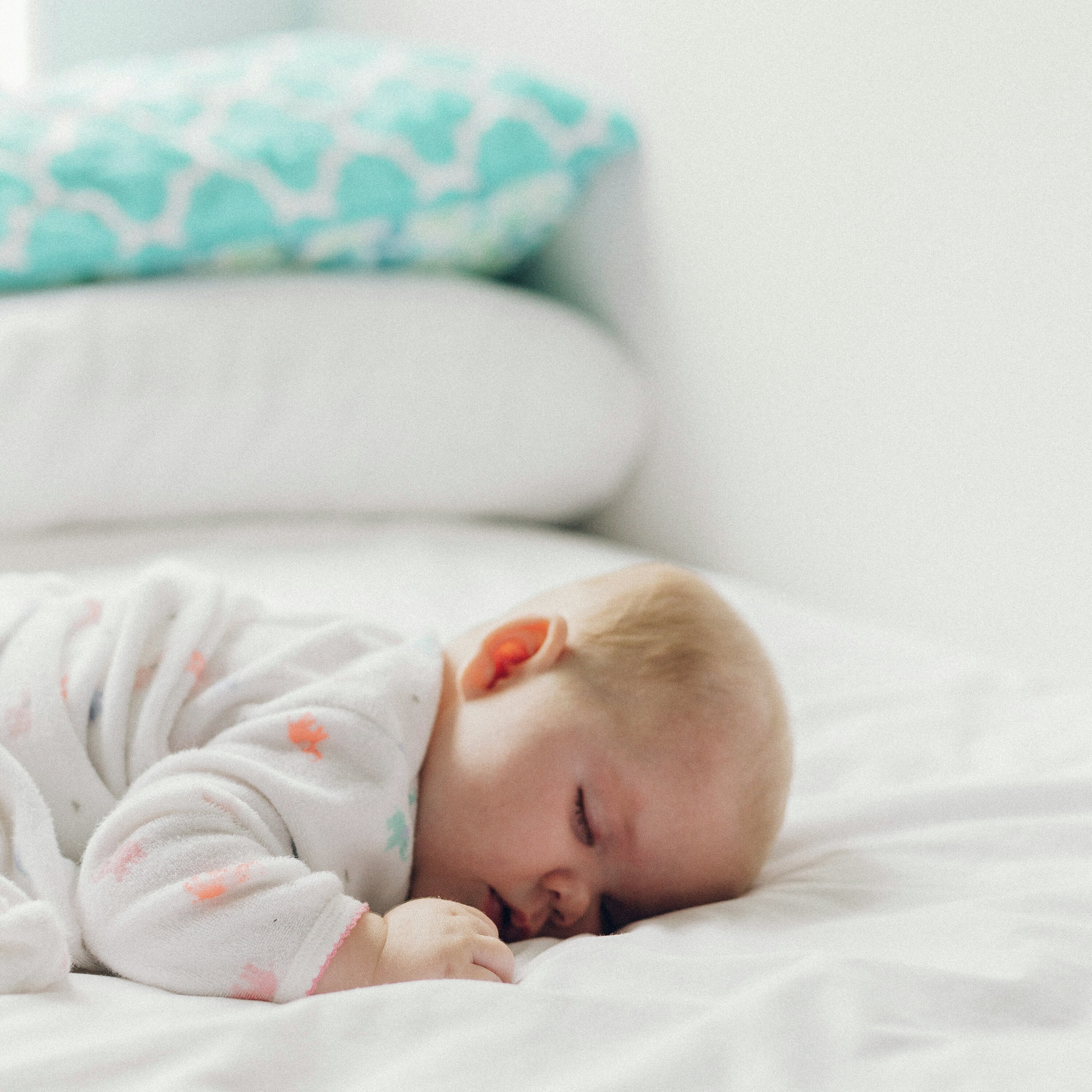 Wellness Wednesday: Jolandi Becker (Travel & Sleep: How Holidays Affect Your Baby’s Sleep) episode artwork
