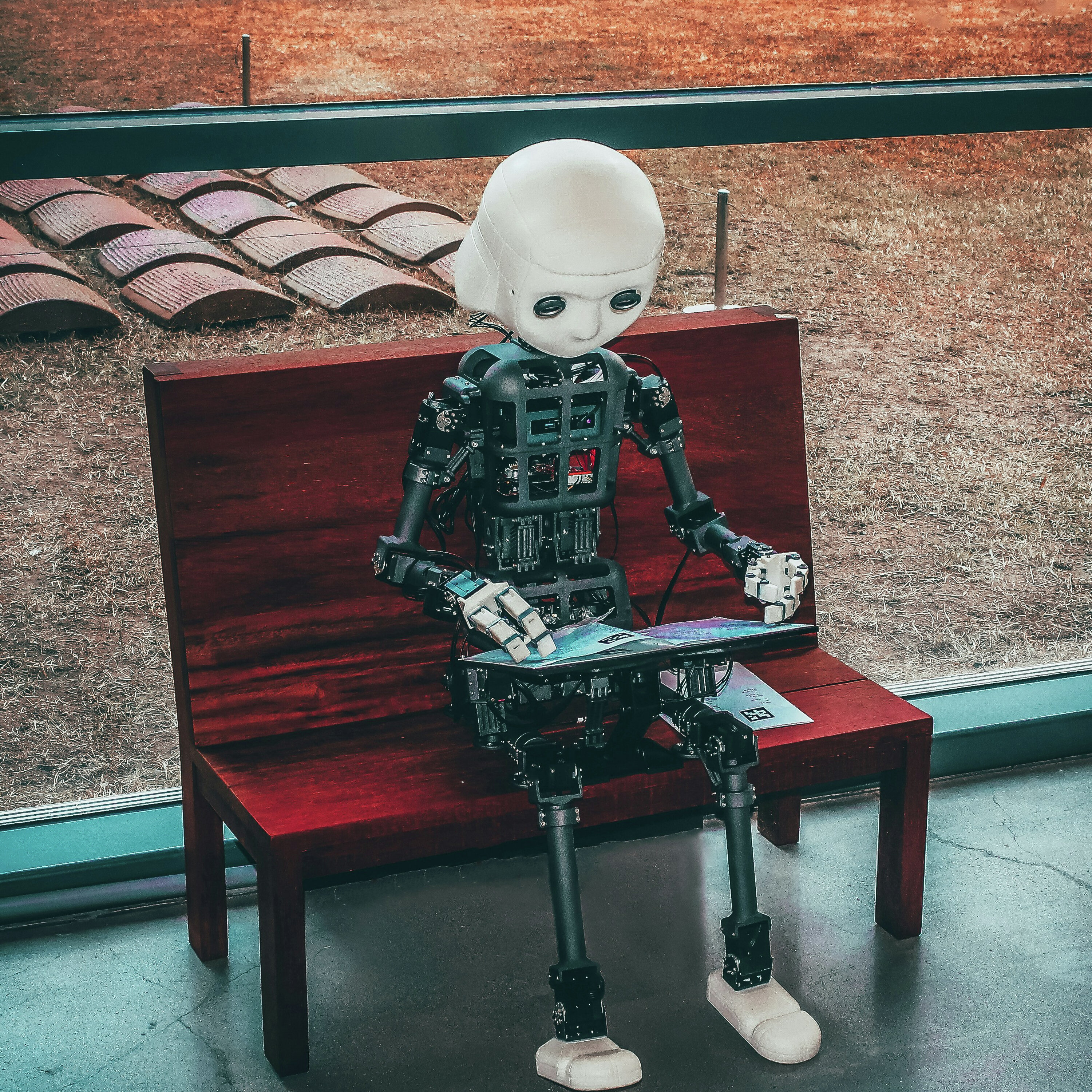 Wellness Wednesday: Prof Renata Schoeman (AI Could Threaten Psychological Safety At Work) episode artwork
