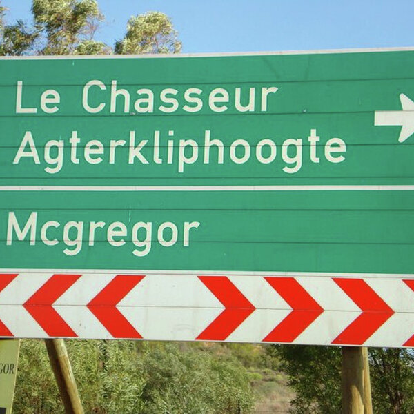 Die lewe op Agter-Kliphoogte