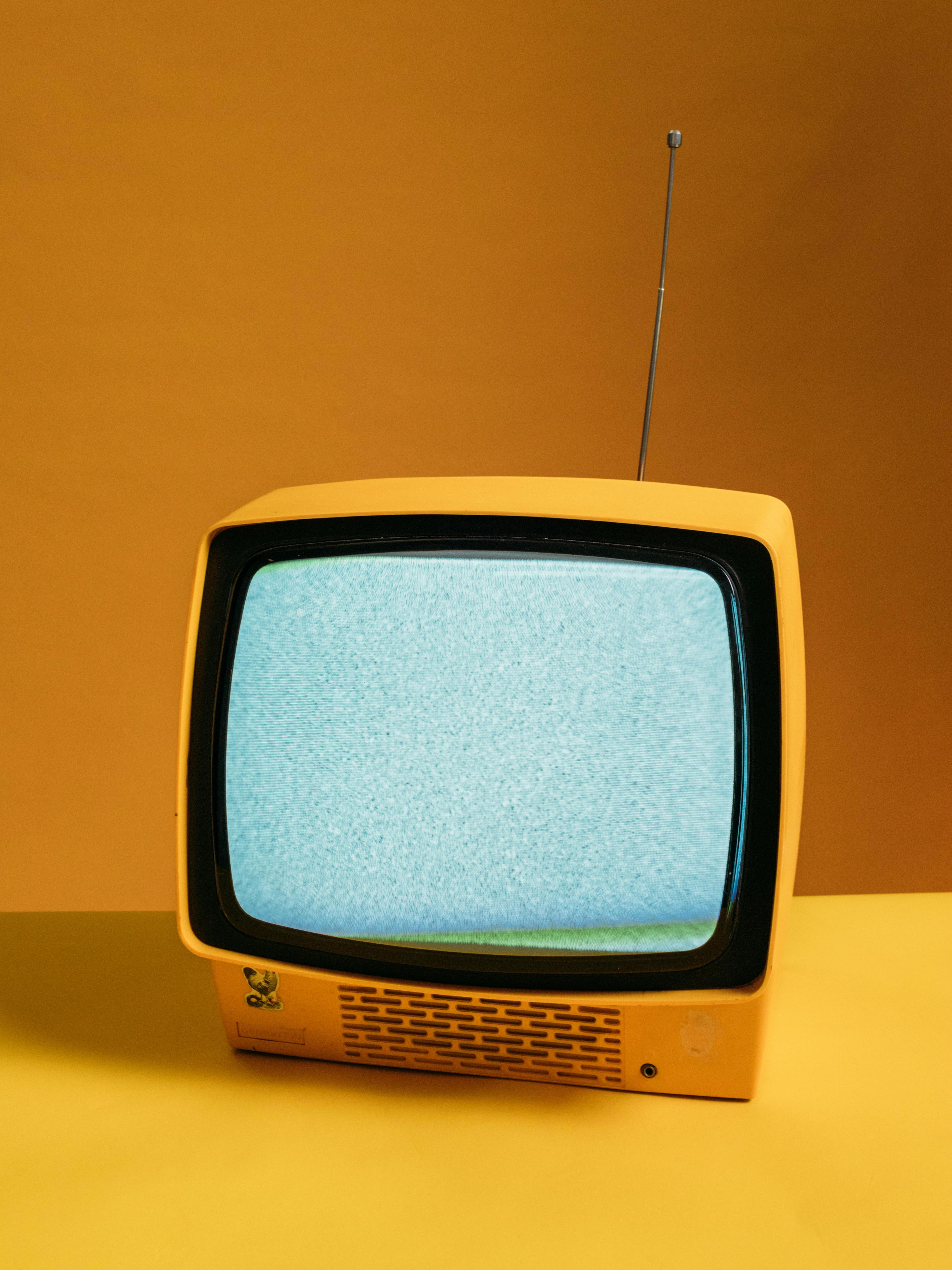 5L WHAT TV SHOW WOULD YOU LIKE TO BRING BACK? episode artwork
