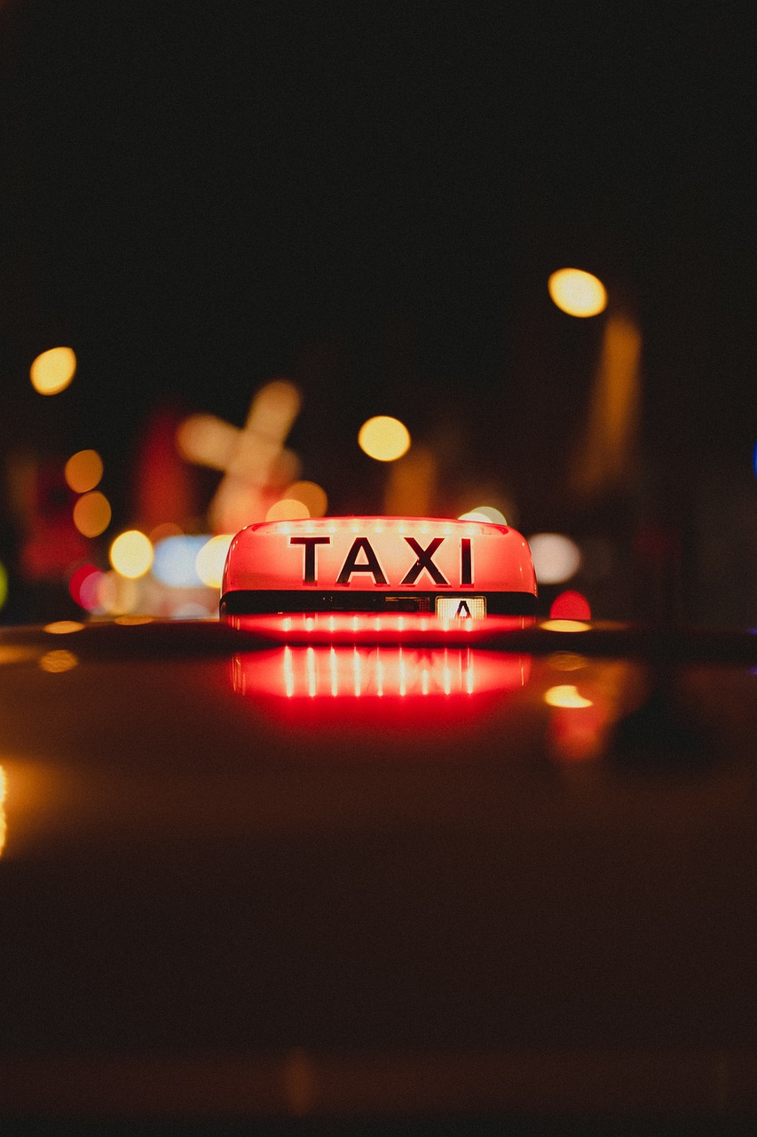 NYCK DE VRIES STARS IN MZANSI TAXI DRIVER 2 episode artwork