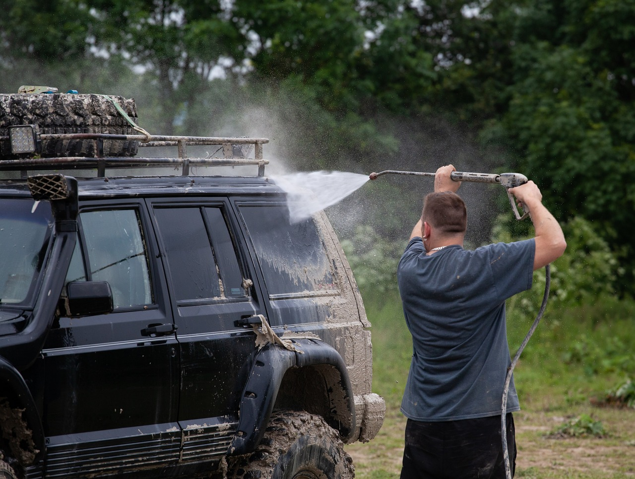 HATE IT OR RATE IT - WASHING YOUR CAR episode artwork