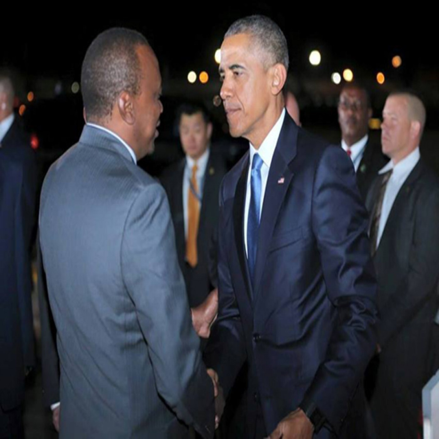 Barack Obama arrives in Kenya episode artwork