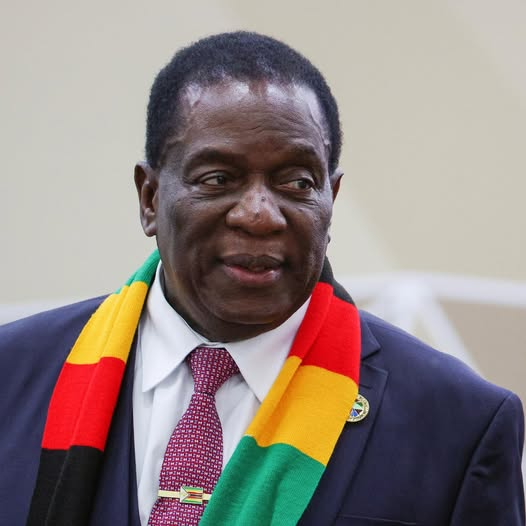 Zanu-PF wil Grondwet wysig om Mnangagwa langer in kussings te hou