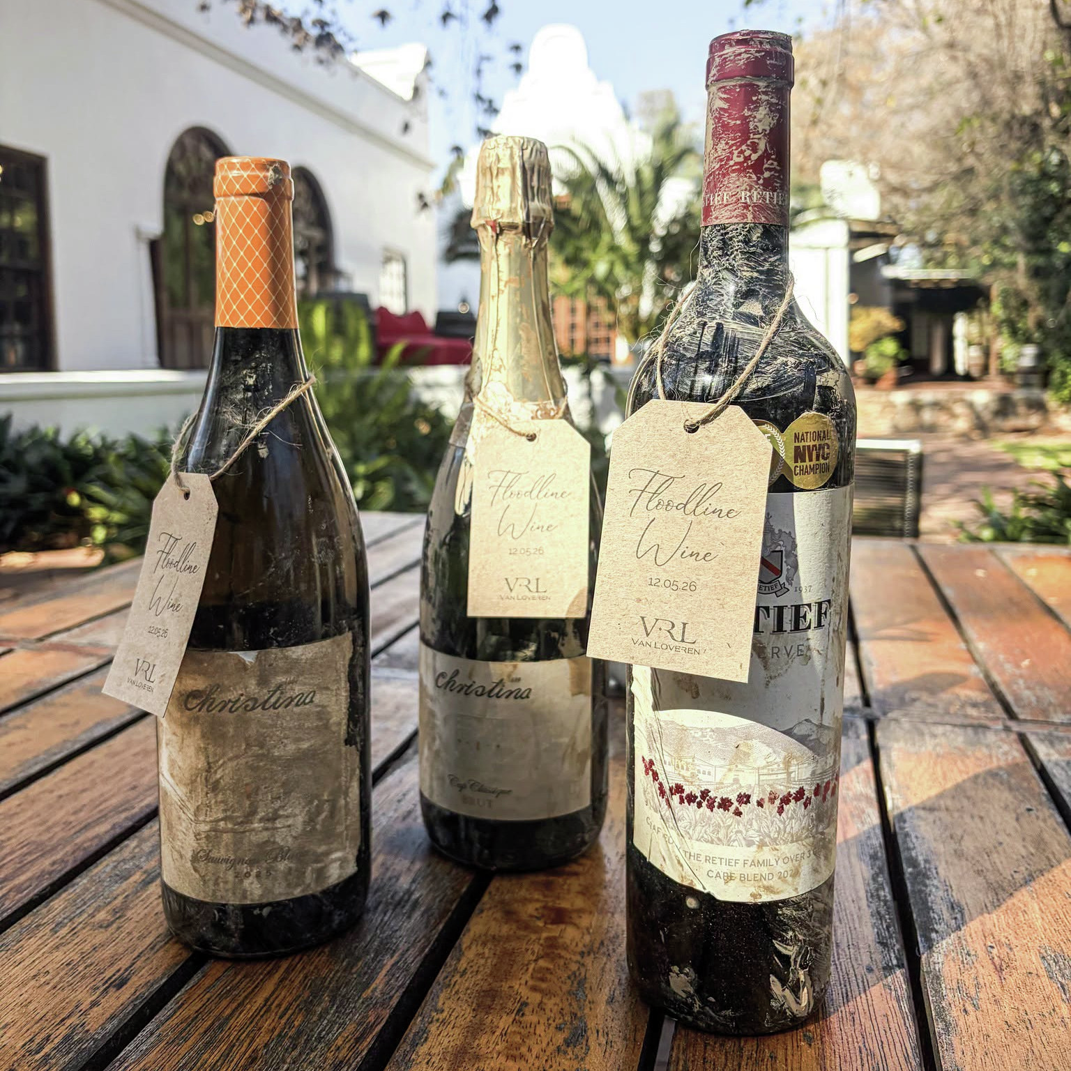 Van modder tot hoop: Die storie van Van Loveren se vloedwyne
