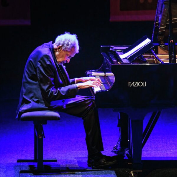 Legendariese Abdullah Ibrahim hou konsert op 91