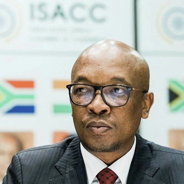 R100 miljard transformasiefonds: Só lyk minister se plan