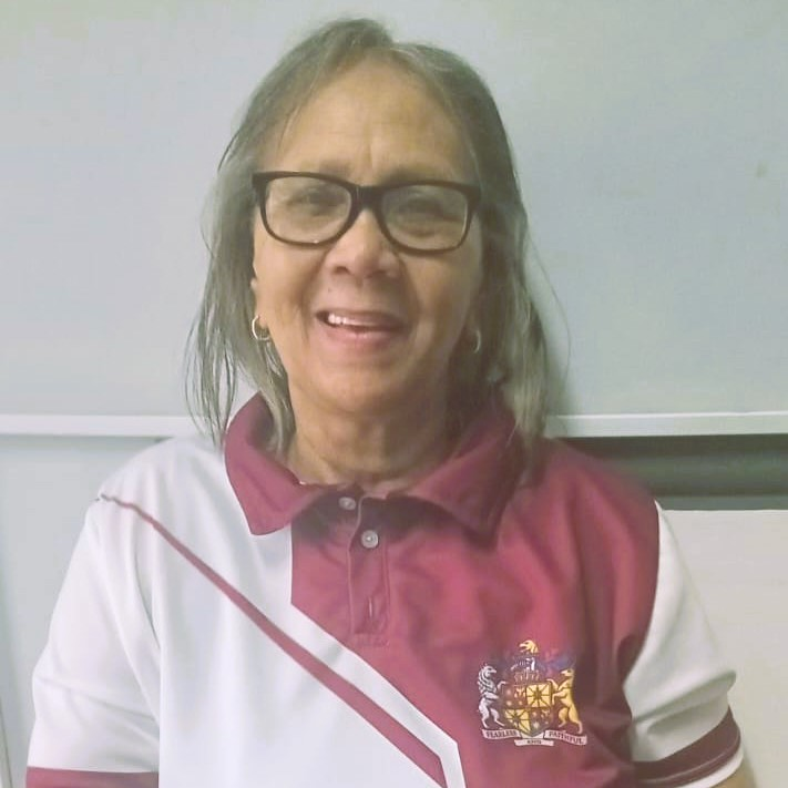 Jufrou Cynthia floreer ondanks teenkanting
