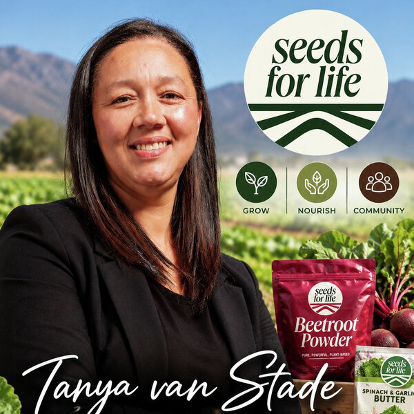 Stadsboerdery begin in swembad