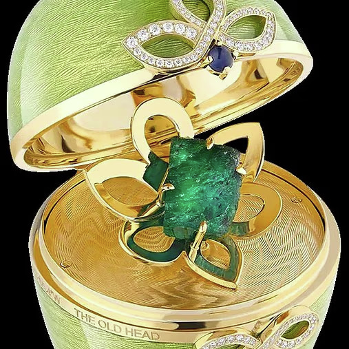 Farbergé-eier in pub gesteel