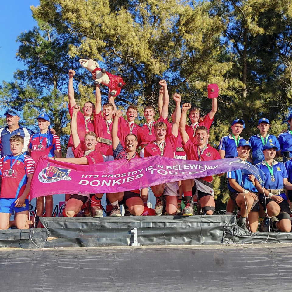 HTS Drostdy se toutrekkampioene