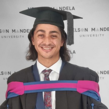 #PODCAST NMU's Raaiq Pandie discusses his first-of-its-kind study, exploring the principles of Islamic finance #sabcnews episode artwork