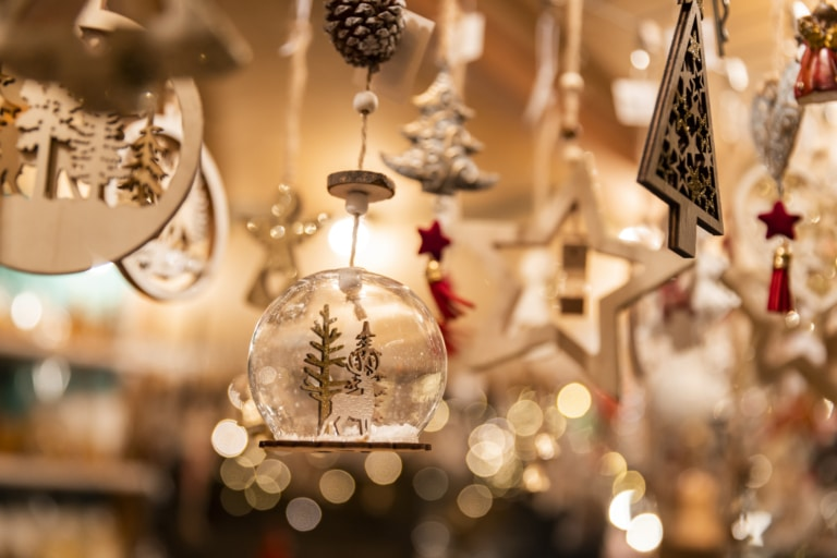 #PODCAST Local clinical psychologist shares tips on how to navigate the hectic festive season frenzy #sabcnews episode artwork