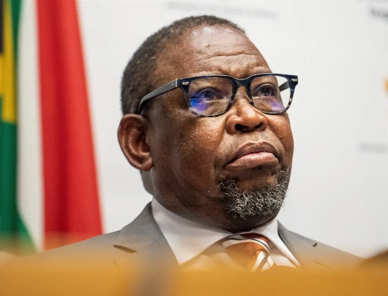 #PODCAST MTBPS REACTION: Finance Minister Enoch Godongwana predicts a significant rise in national debt during the next financial year #sabcnews episode artwork