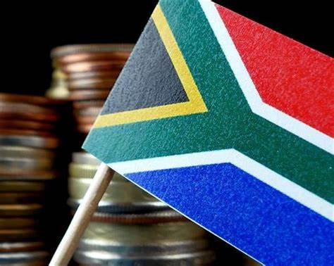 #PODCAST Despite the delayed cabinet announcement, economists say the markets have reacted "fairly well" #sabcnews episode artwork