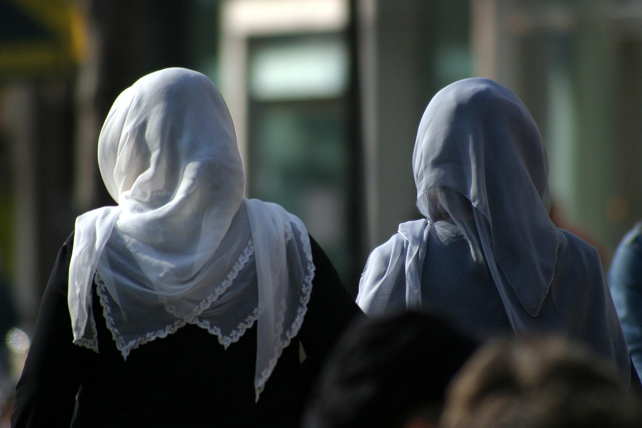 #PODCAST IMA-SA react with shock to a draft policy stipulating that head scarves WILL NOT be allowed for on-duty nurses #sabcnews episode artwork