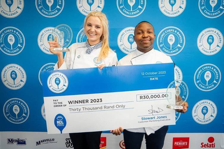 #PODCAST Cape Town's Catherine Sainsbury named one of the overall winners of the RCL FOODS Young Chef & Baker Challenge 2023 #sabcnews episode artwork