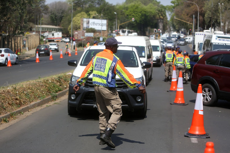 #PODCAST OUTA in Jo'burg criticise campaign to collect unpaid rates & service bills from ratepayers at roadblocks #sabcnews episode artwork