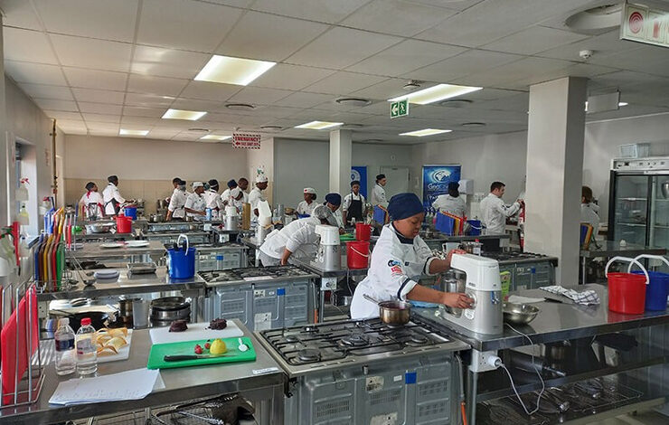 #PODCAST  Culinary skills showcased at the RCL FOODS Young Chefs & Bakers Challenge 2023 episode artwork