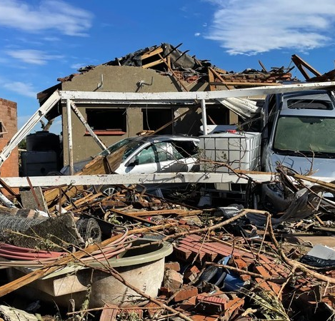 #PODCAST With at least 11 fatalities, aid organisations continue to provide relief to victims of the Tongaat tornado #sabcnews episode artwork