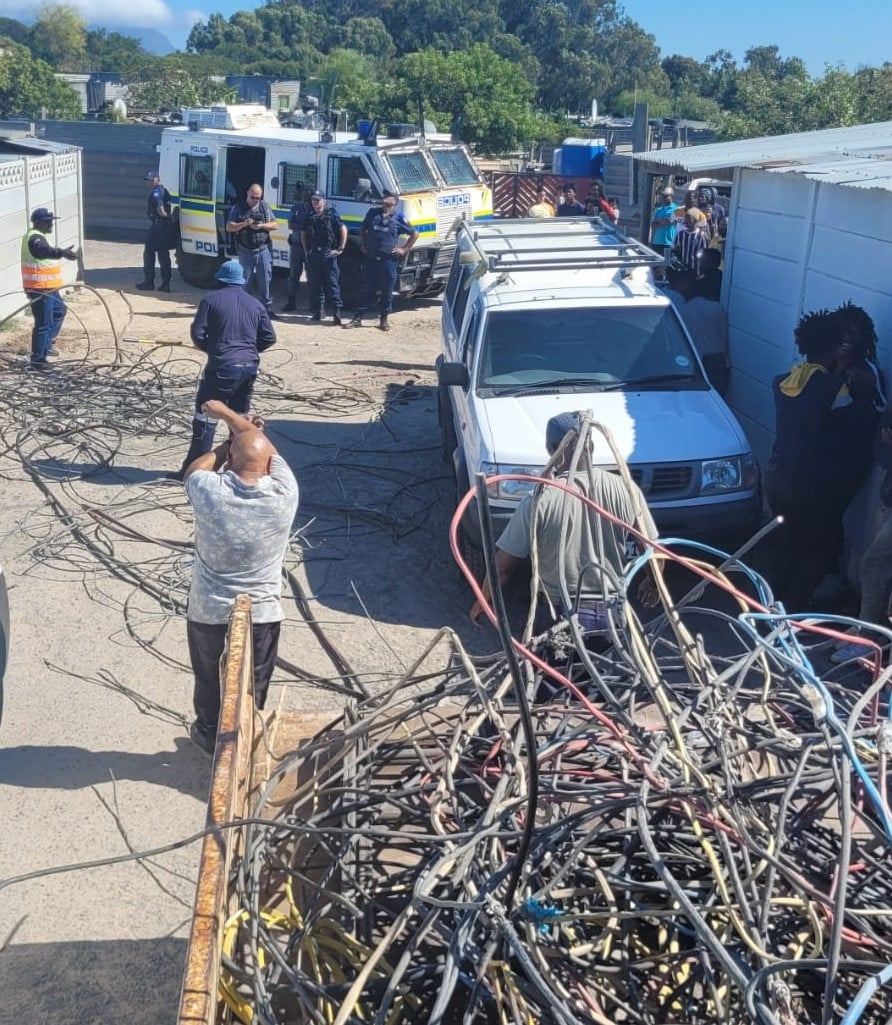#PODCAST CABLE THEFT: Durban residents hit with lengthy power cuts in Clare Estate & Reservoir Hills #sabcnews episode artwork