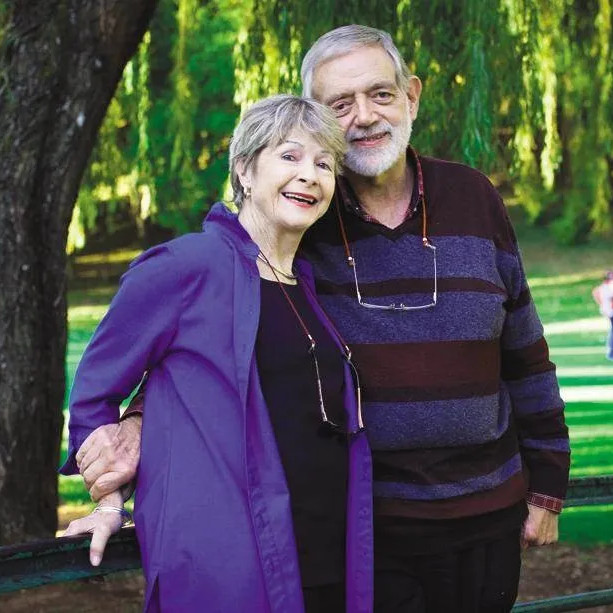 AS TWEE SAAM LOOP deur Ina Strydom