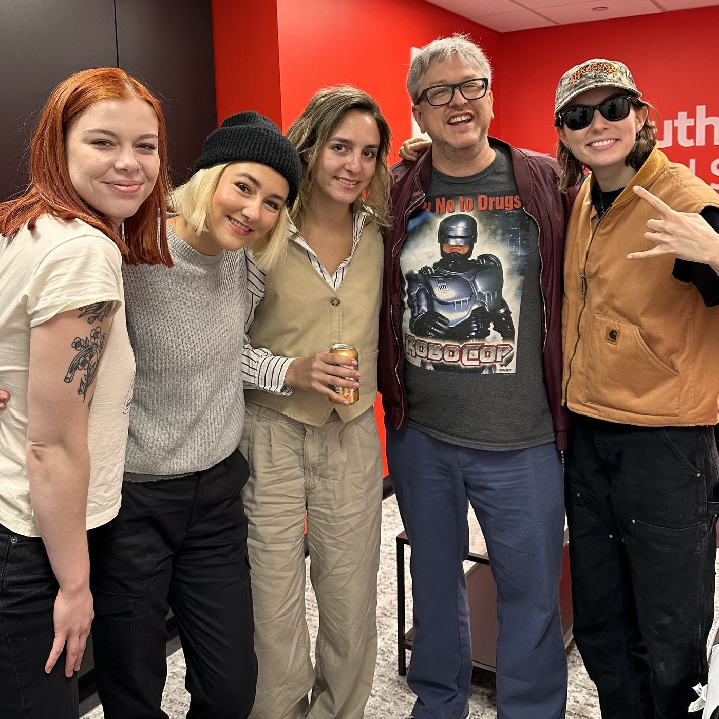 The Beaches In The iHeartradio Soundstage! episode artwork