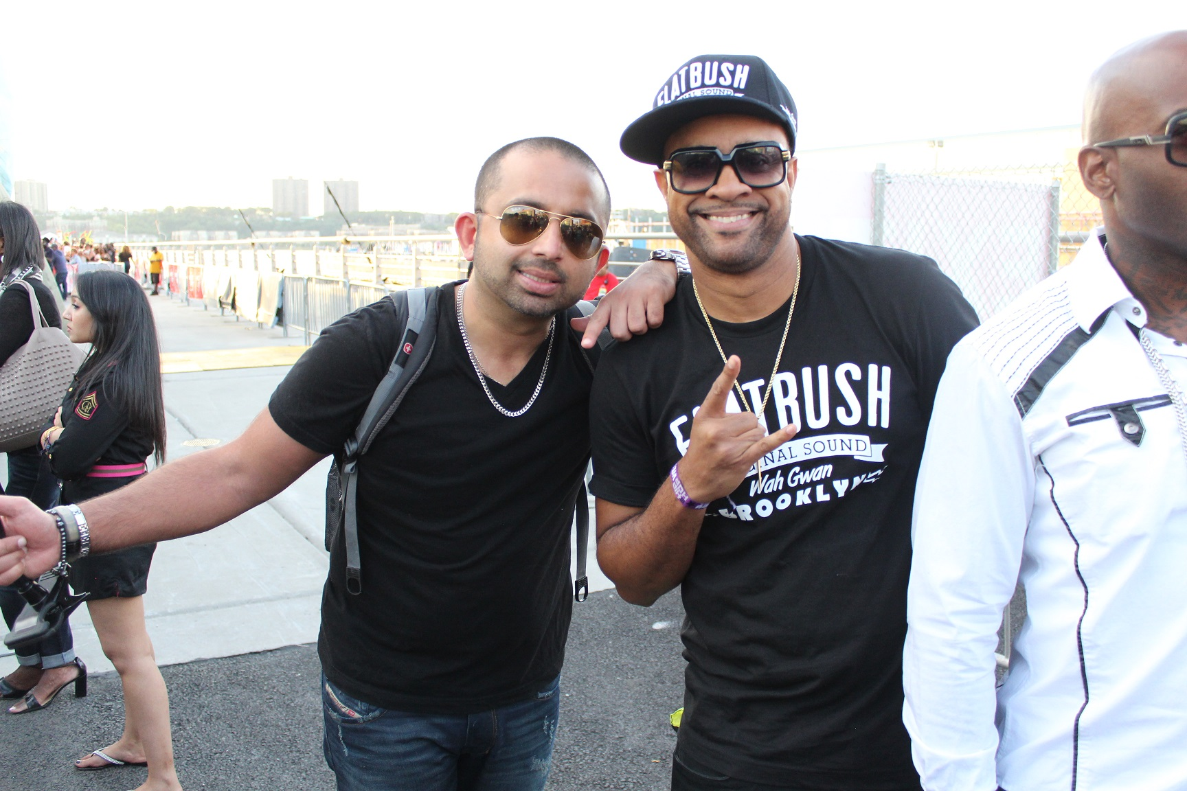 🎧 Reggae Superstar Shaggy Jumps On Air with DJ Pup Dawg to Talk Hurricane Melissa Relief Effort! episode artwork