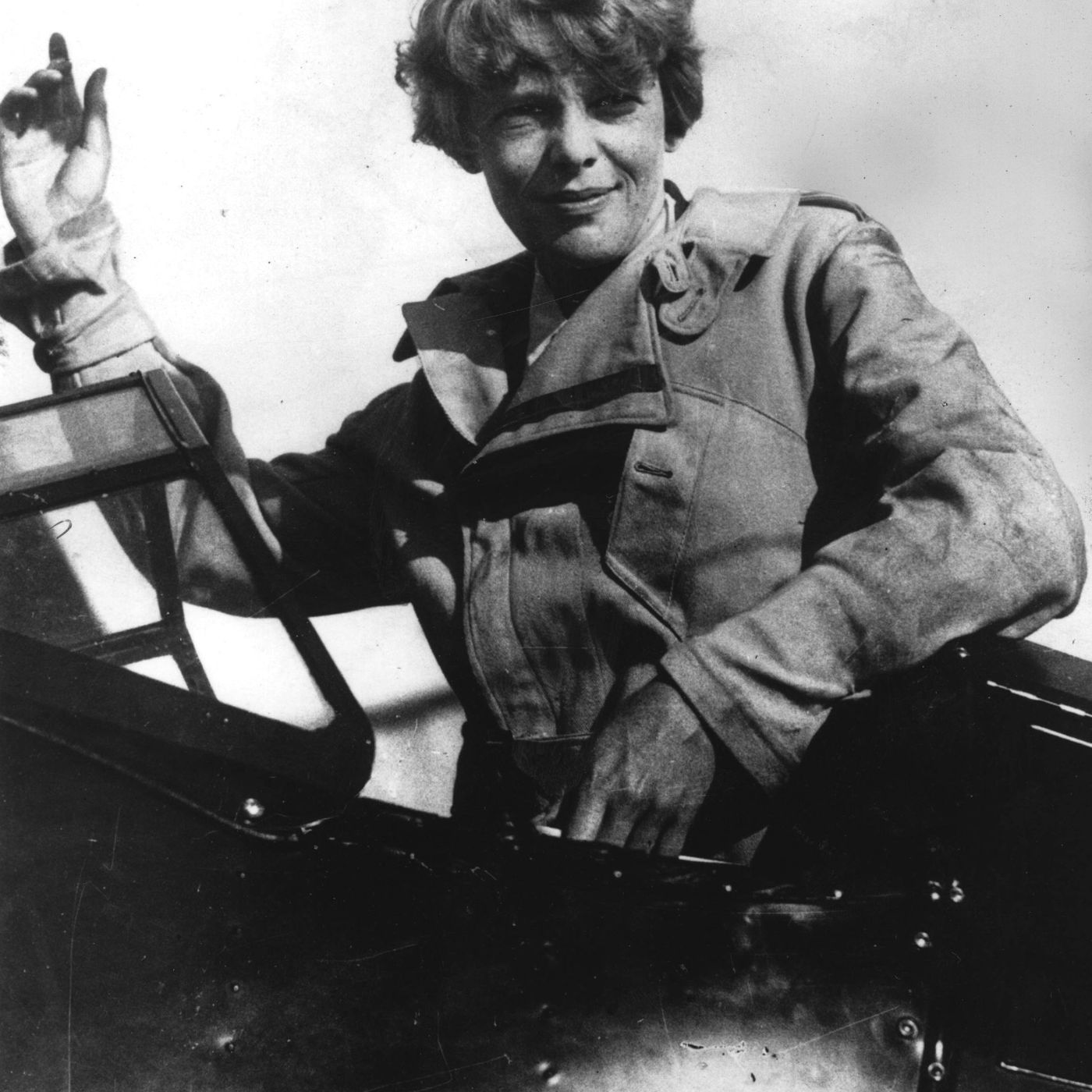 Dr Erin Kimmerle - Amelia Earhart episode artwork