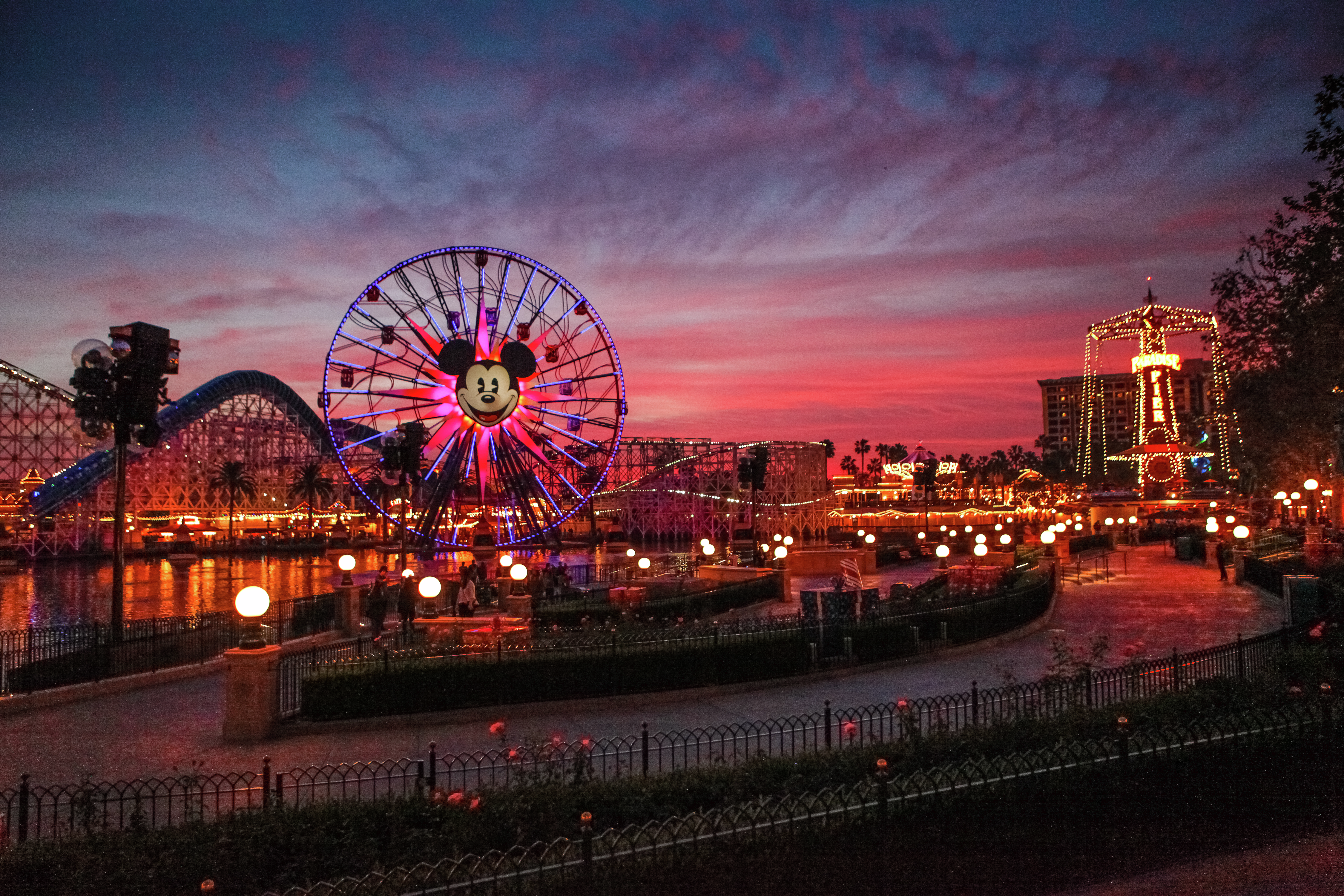 Sending YOU to Disneyland! You Pick Your Park! 2 Chances to Win