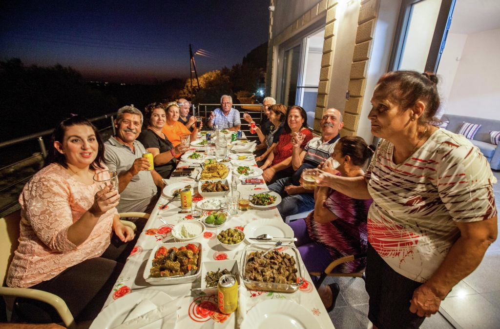 His Family Or Hers?  How To Properly Rotate Family Visits For The Holidays