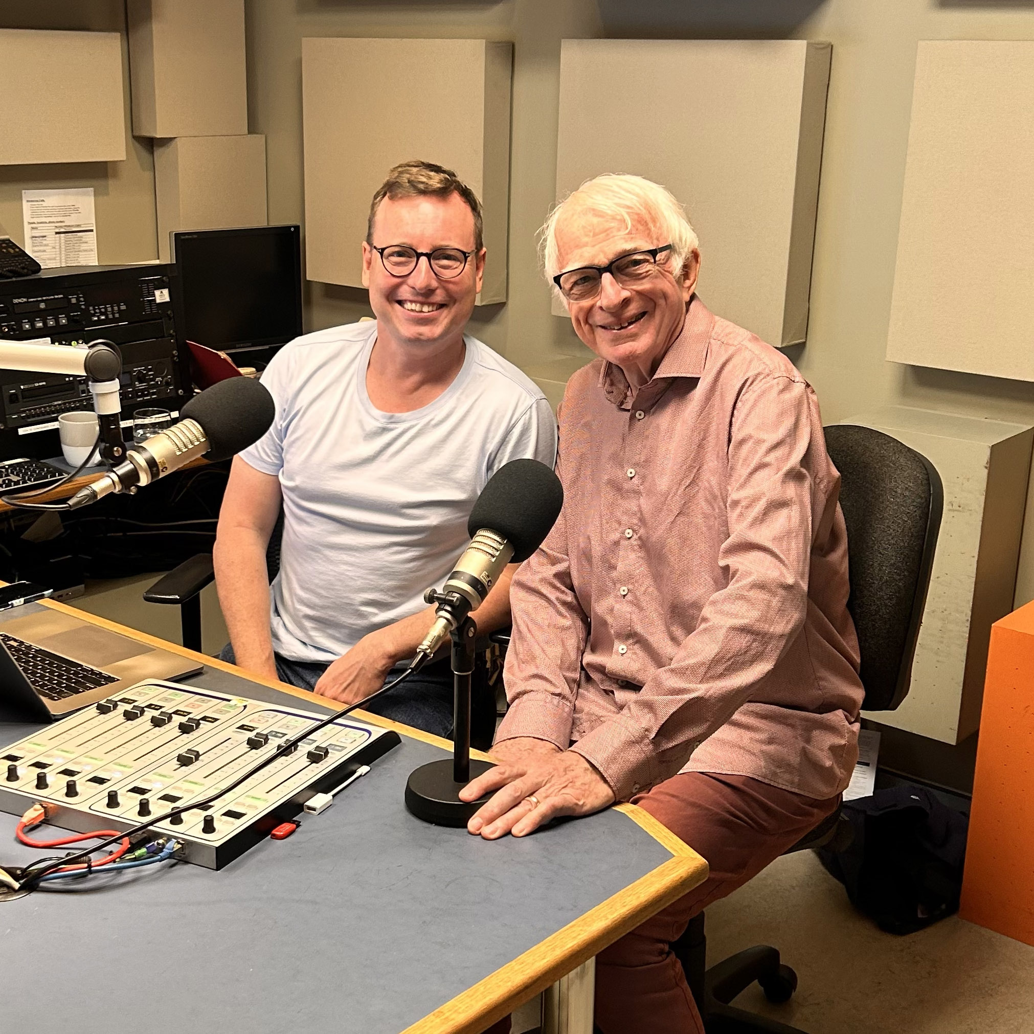 Fine Music Breakfast  - 23 March 2023 inc studio guest Gerard Willems after 8:05am