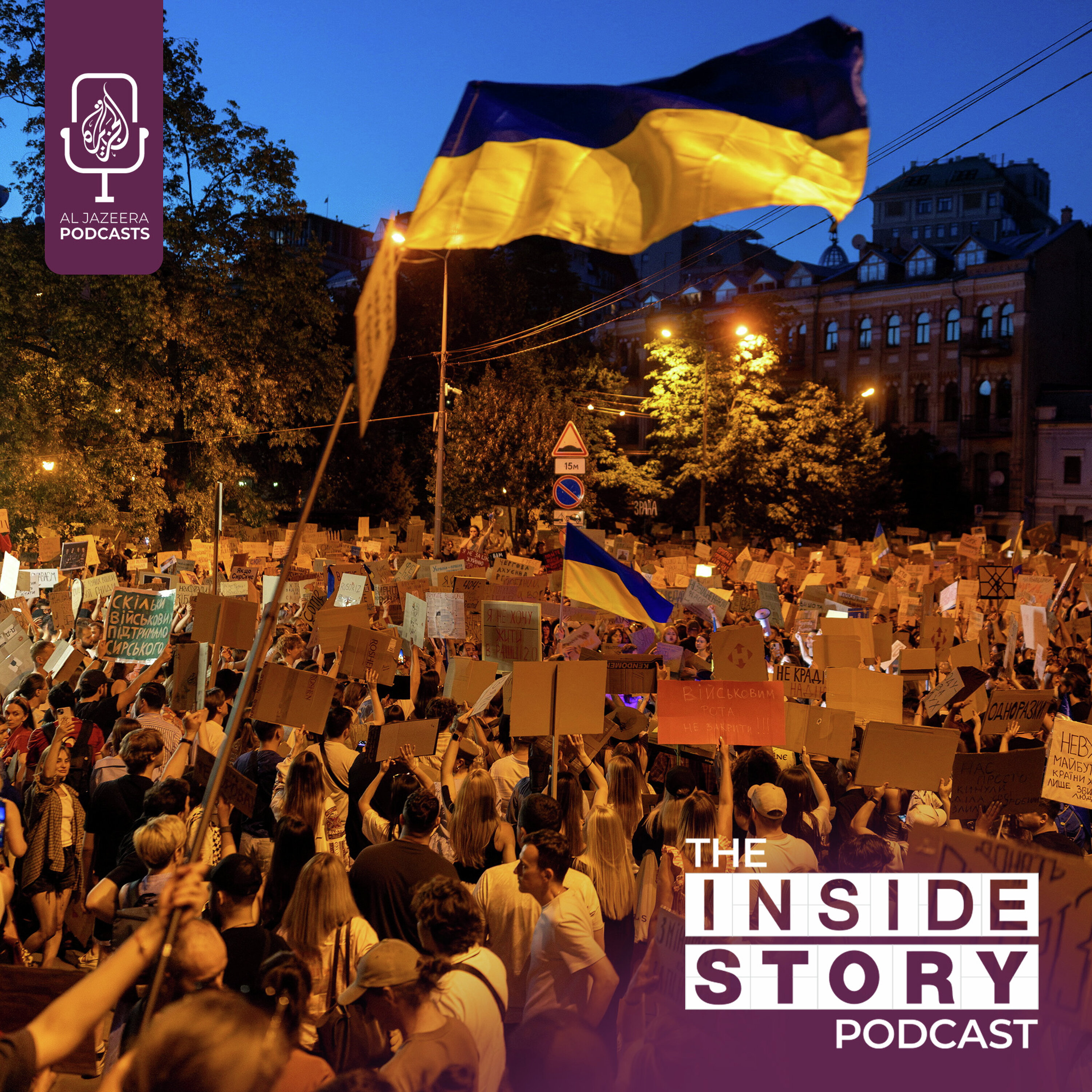 How will Zelenskyy handle the growing political crisis at home?