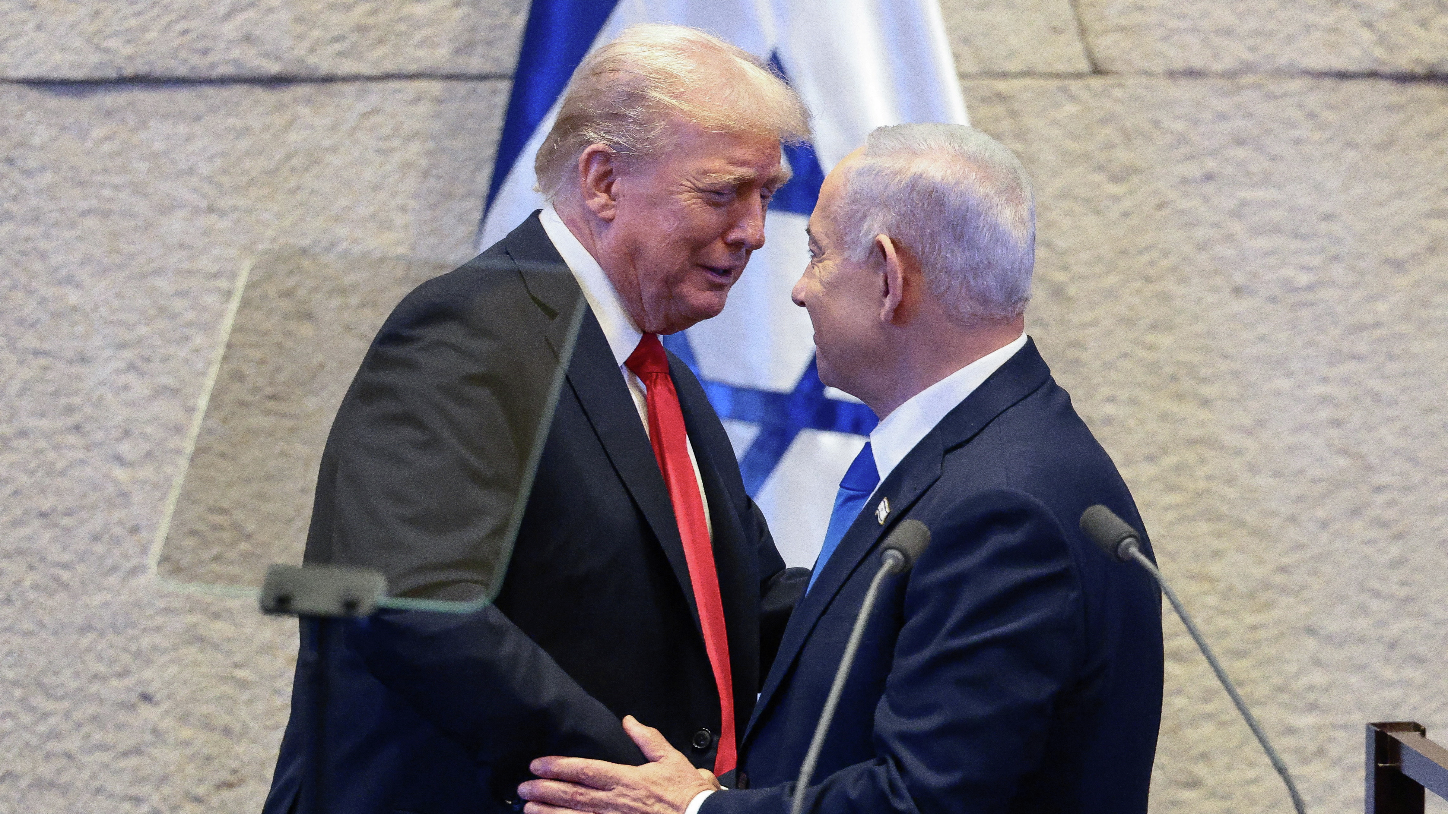 Trump sends letter to Israel's president requesting pardon for Netanyahu