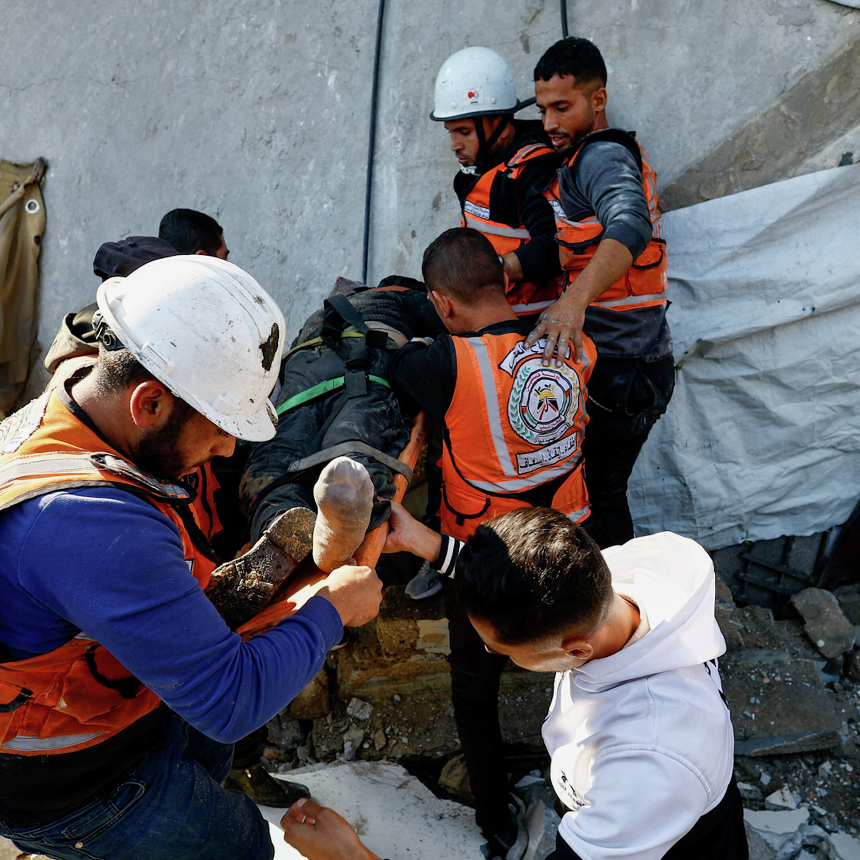 Winter storms cause war-damaged buildings to collapse in Gaza Winter storms cause war-damaged buildings to collapse in Gaza